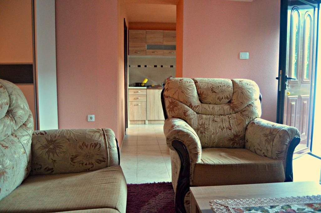 Apartments Bucin Котор Экстерьер фото
